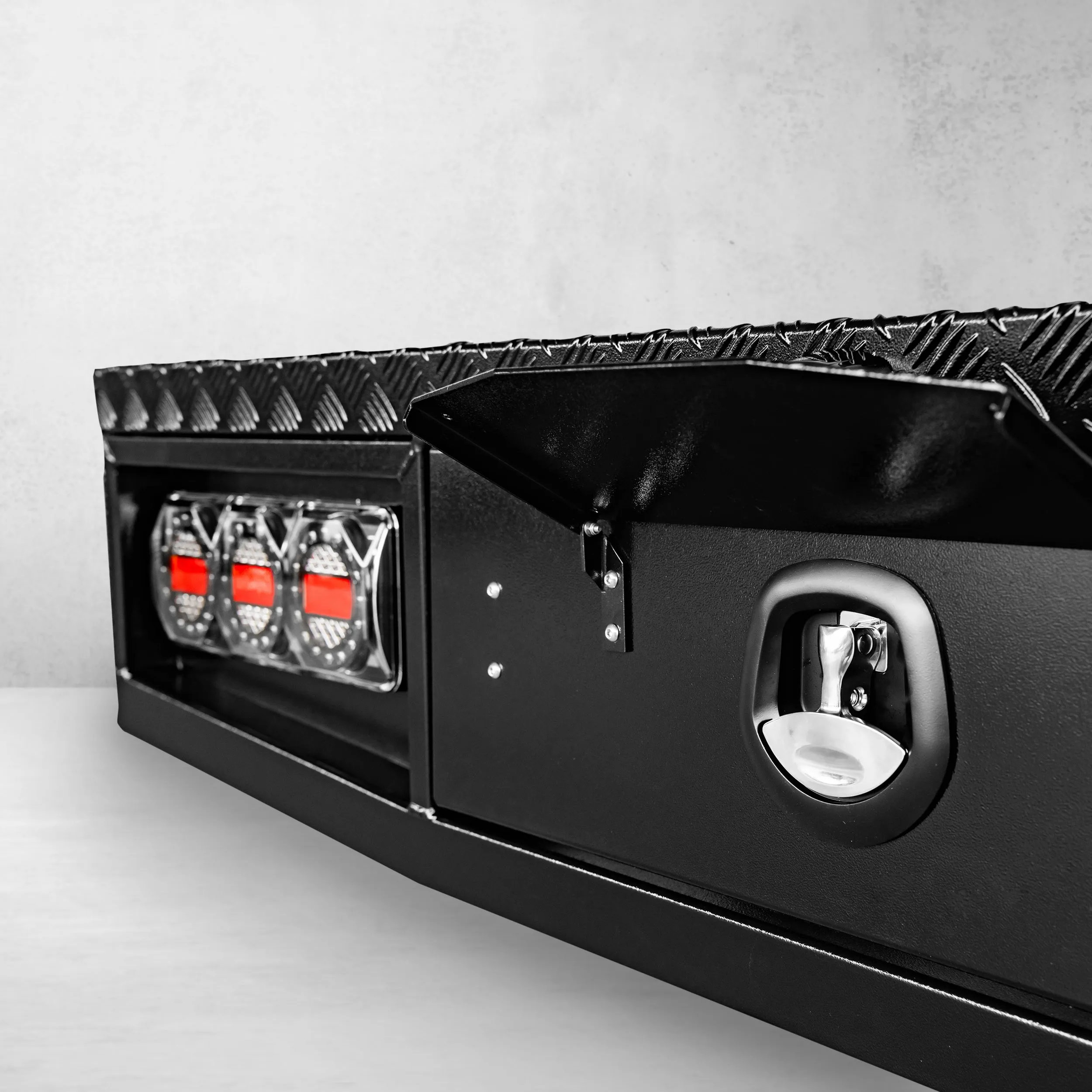 Aluminium Tray w/Headboard 2100mm - Black